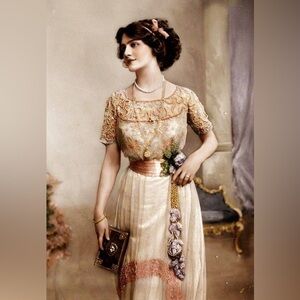 Jewelry dig! Low start!